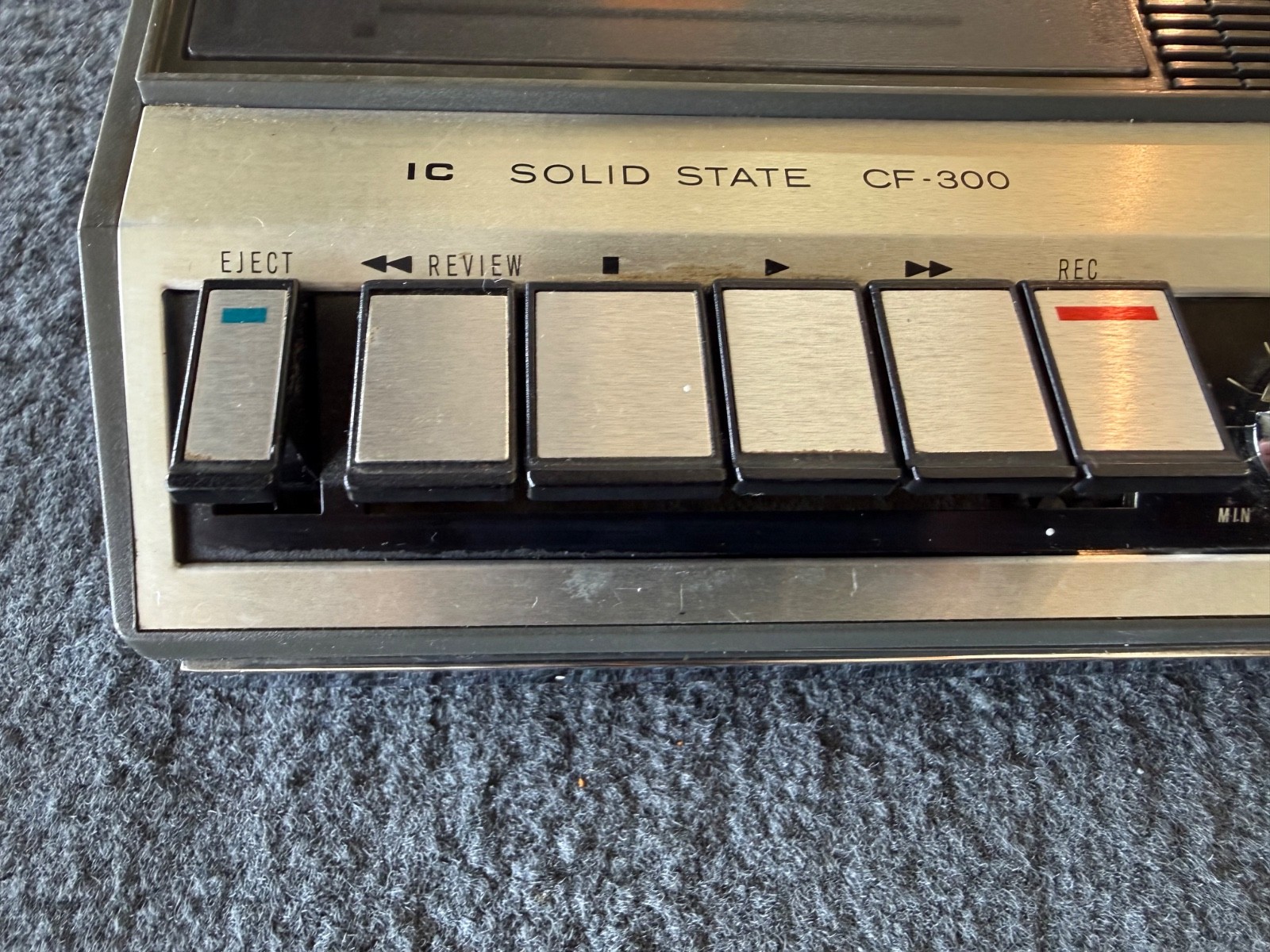 Rare Vintage Sony CF-300 Radio Casette Recorder With Case & Power Cord