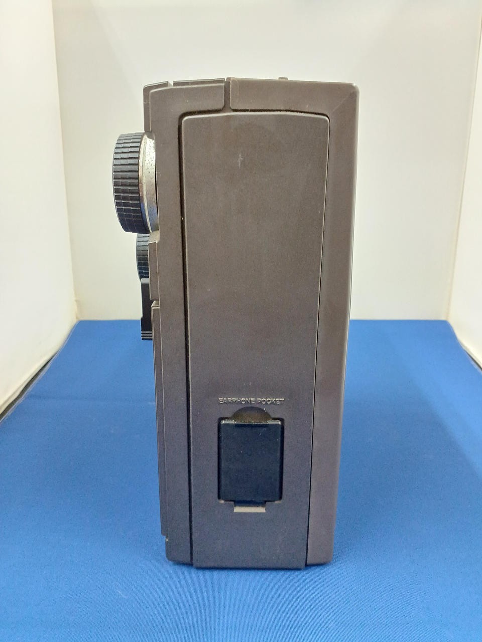 Junk Sony ICF-5900 FM/AM Multi Band Short Wave Radio Receiver