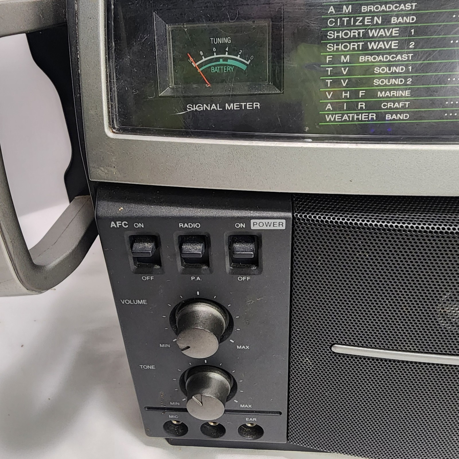 RadioShack 12-795 Multiband Portable Radio AM/FM/SW/CB/Air/Weather/TV – Tested