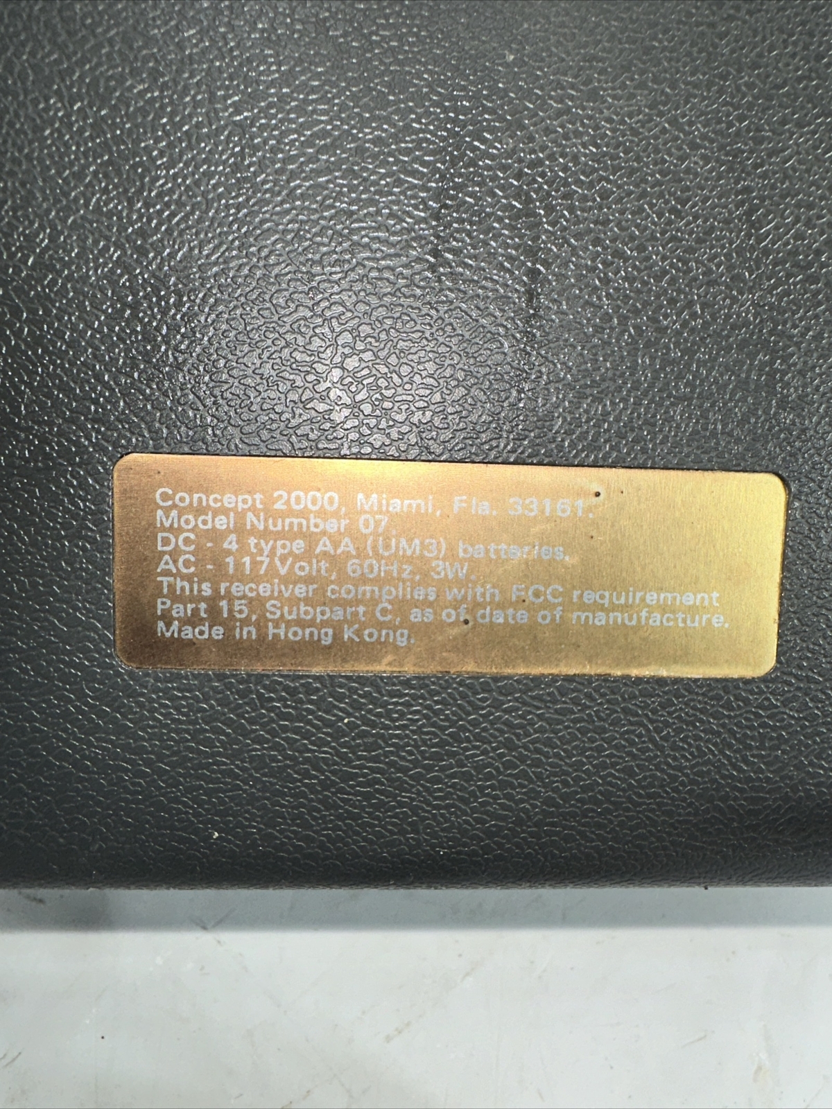 Vintage FM/AM Radio Concept 2000 Made in Hong Kong
