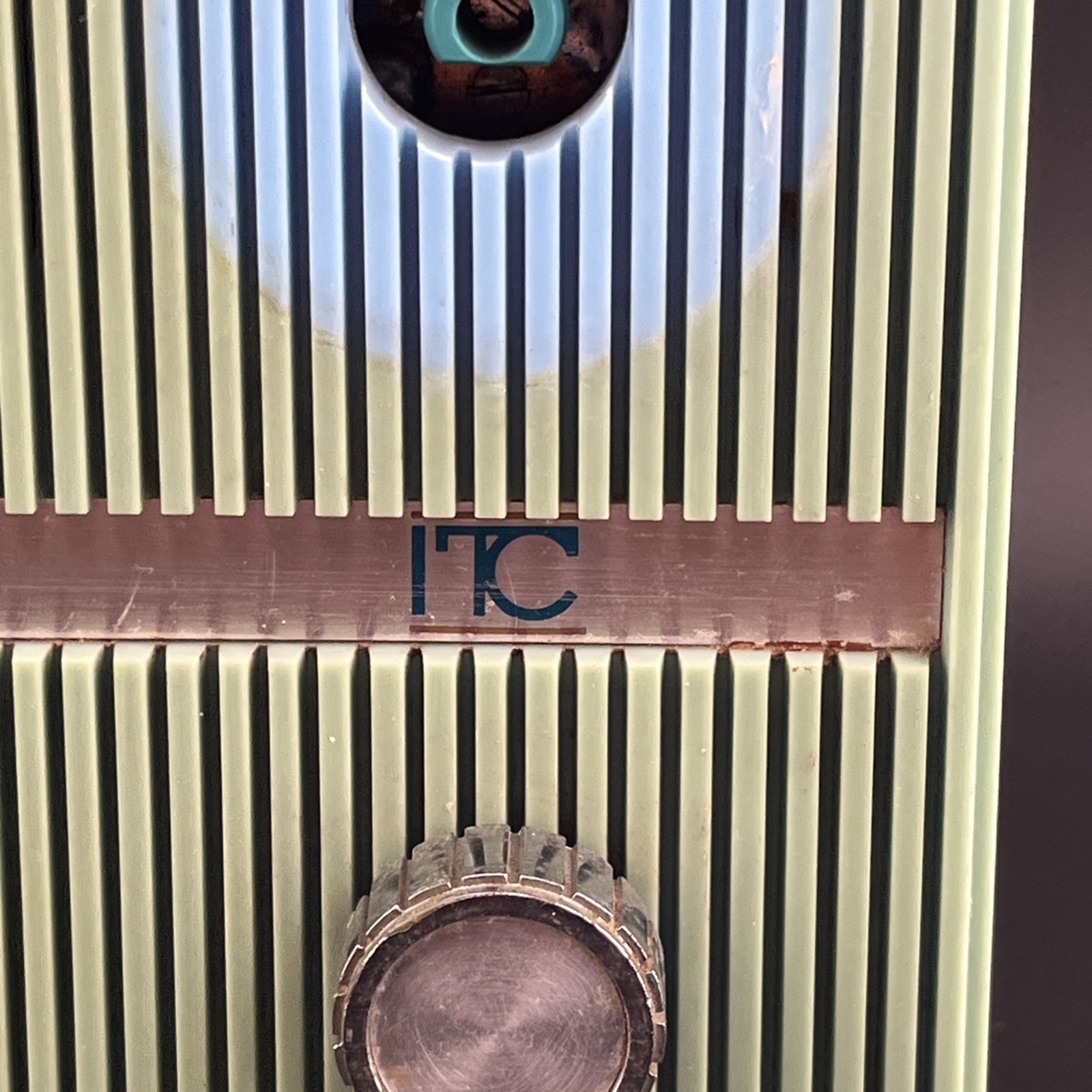 Teal Blue 1966 ITC Unknown Model AM Solid State (Missing Dial)(Tested)(Works)