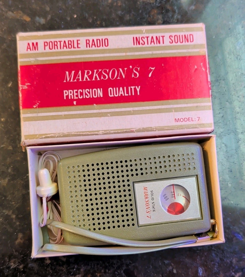 Markson’s 7 AM Radio Vintage Model 7 Working