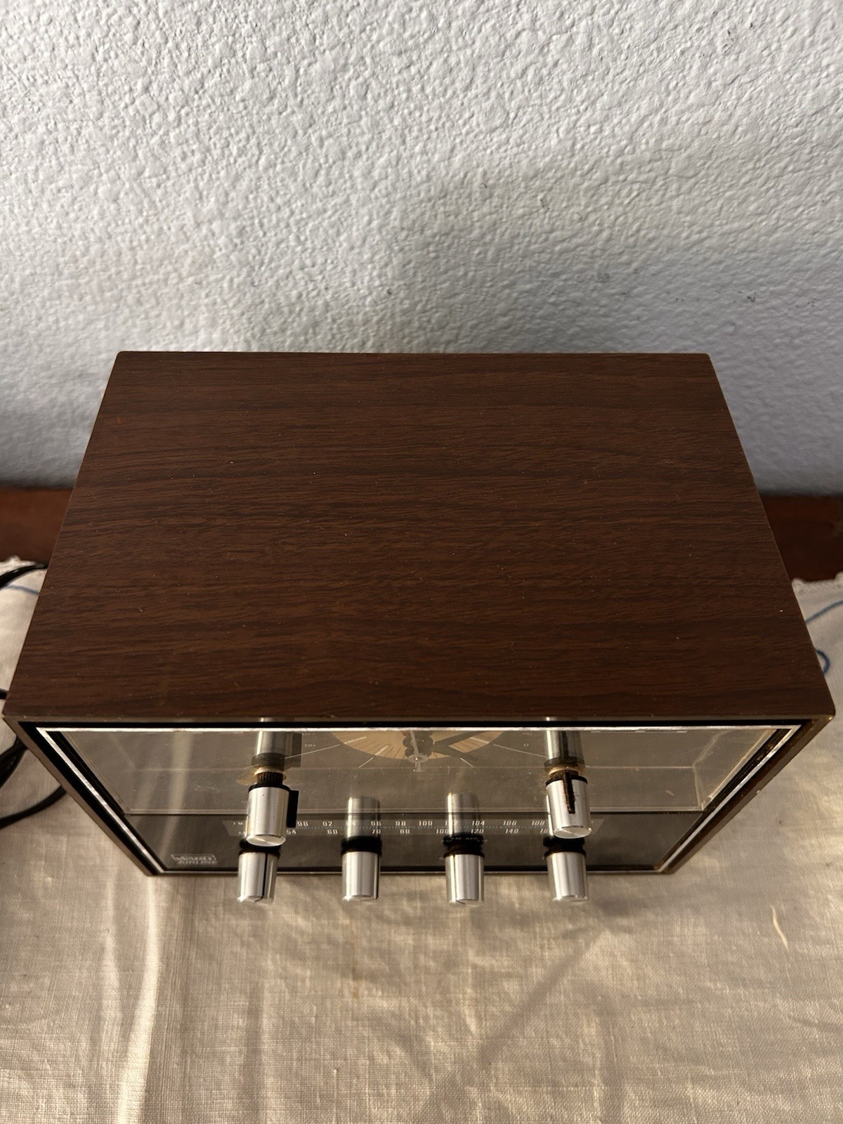 Montgomery Wards Airline AM/FM Clock Radio Early 1970s Tested Clock Keeps Time