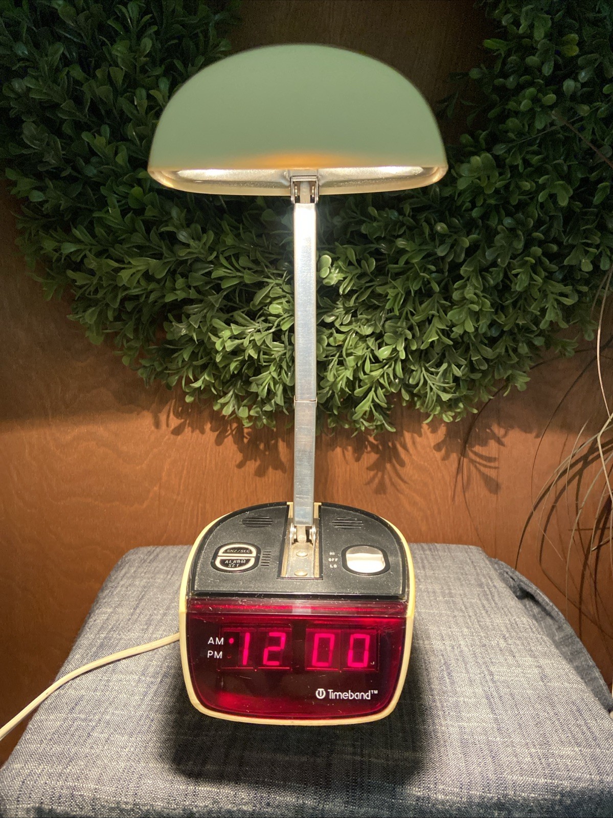 Vintage 1970’s Timeband Desk Bedside Clock & Light (Read Description)