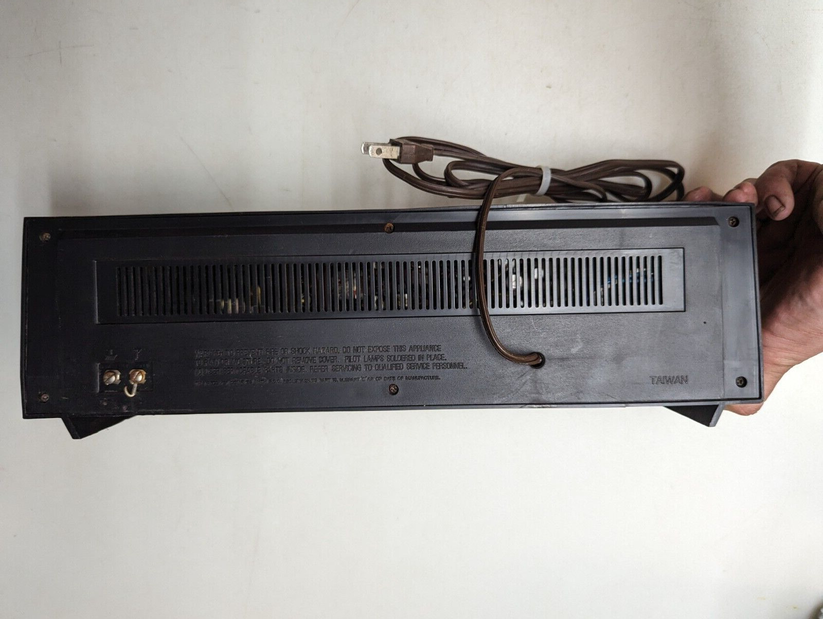 Vintage Retro Woodgrain Stereo AM FM Monteverdi Taiwan J928 Needs Antenna Wire