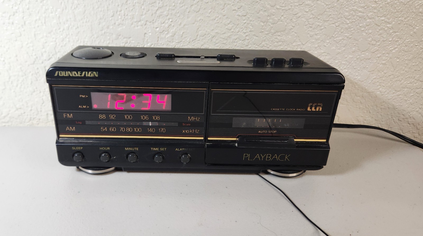 Vtg SOUNDESIGN AM/FM Alarm Clock Radio Cassette Player Model 3827 Black
