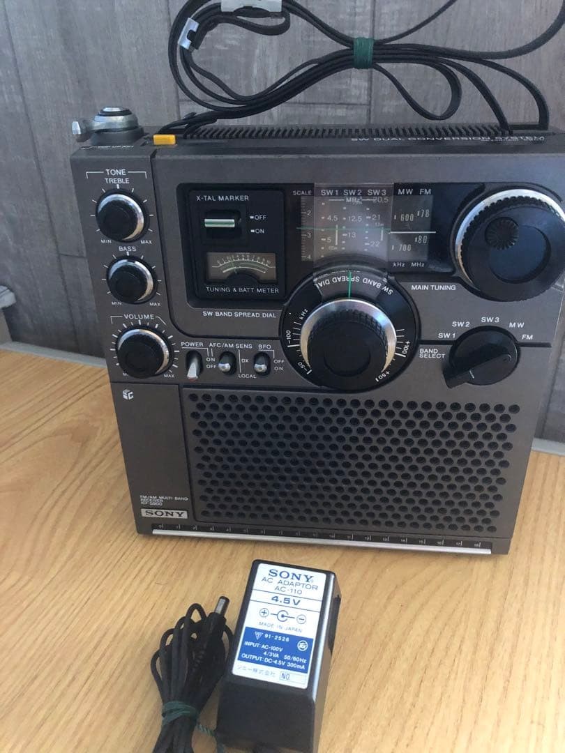 Sony ICF-5900 FM/AM Multi Band Short Wave Radio Receiver Used Working Free Ship