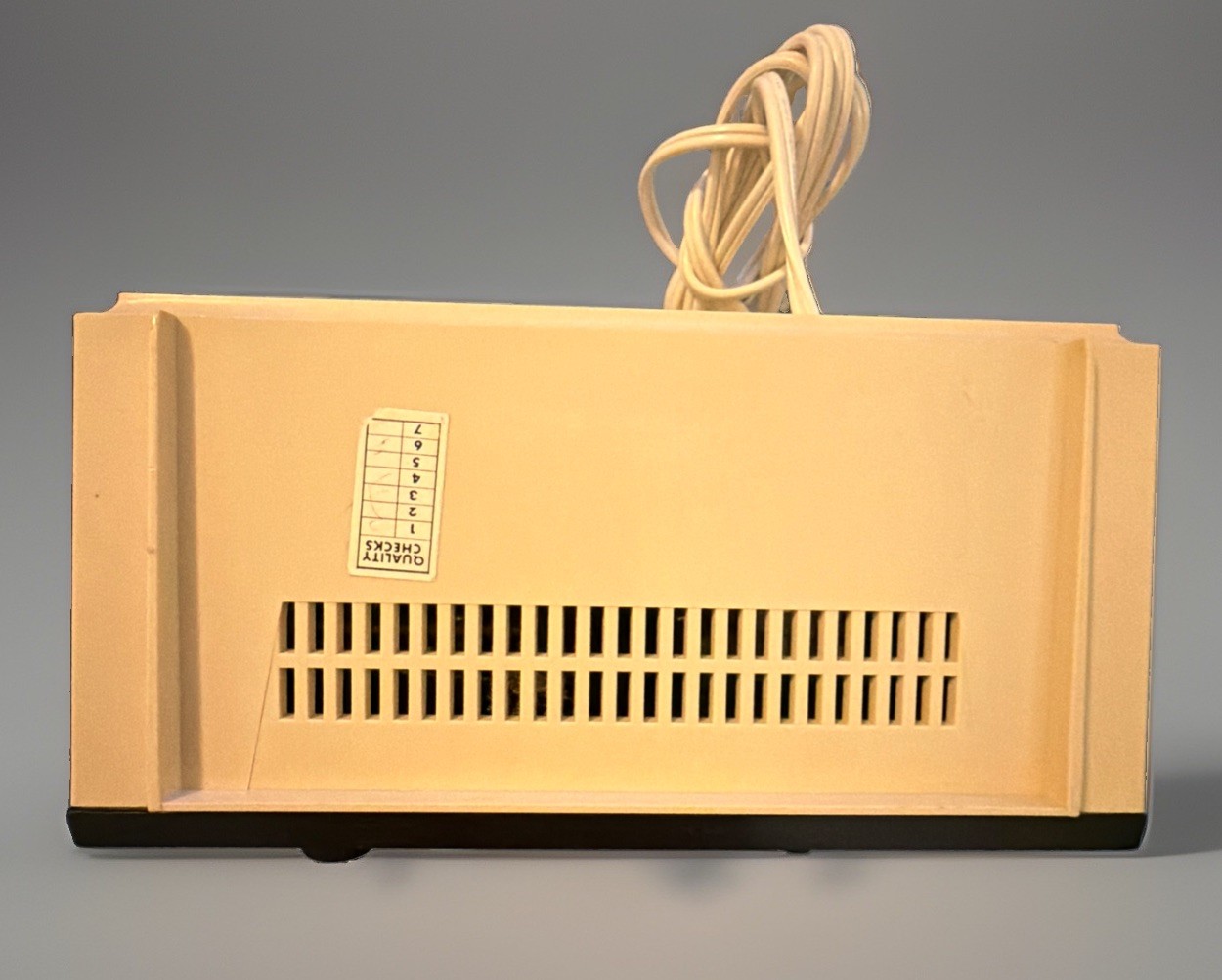 Vintage 1970 General Electric Analog Clock Radio Model C2425A Tested & Works.