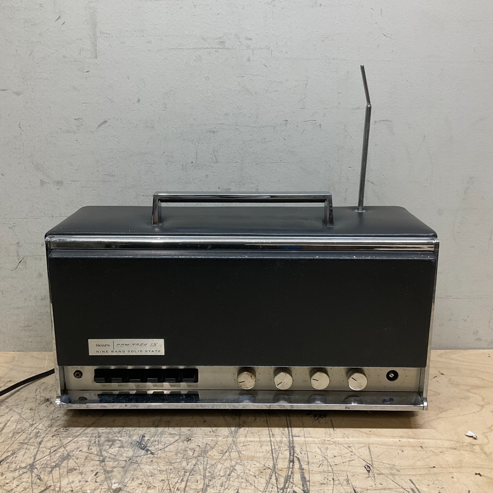 Vintage Sears Com Trek IX Model 132.2285 Tested and Working MISSING ONE KNOB