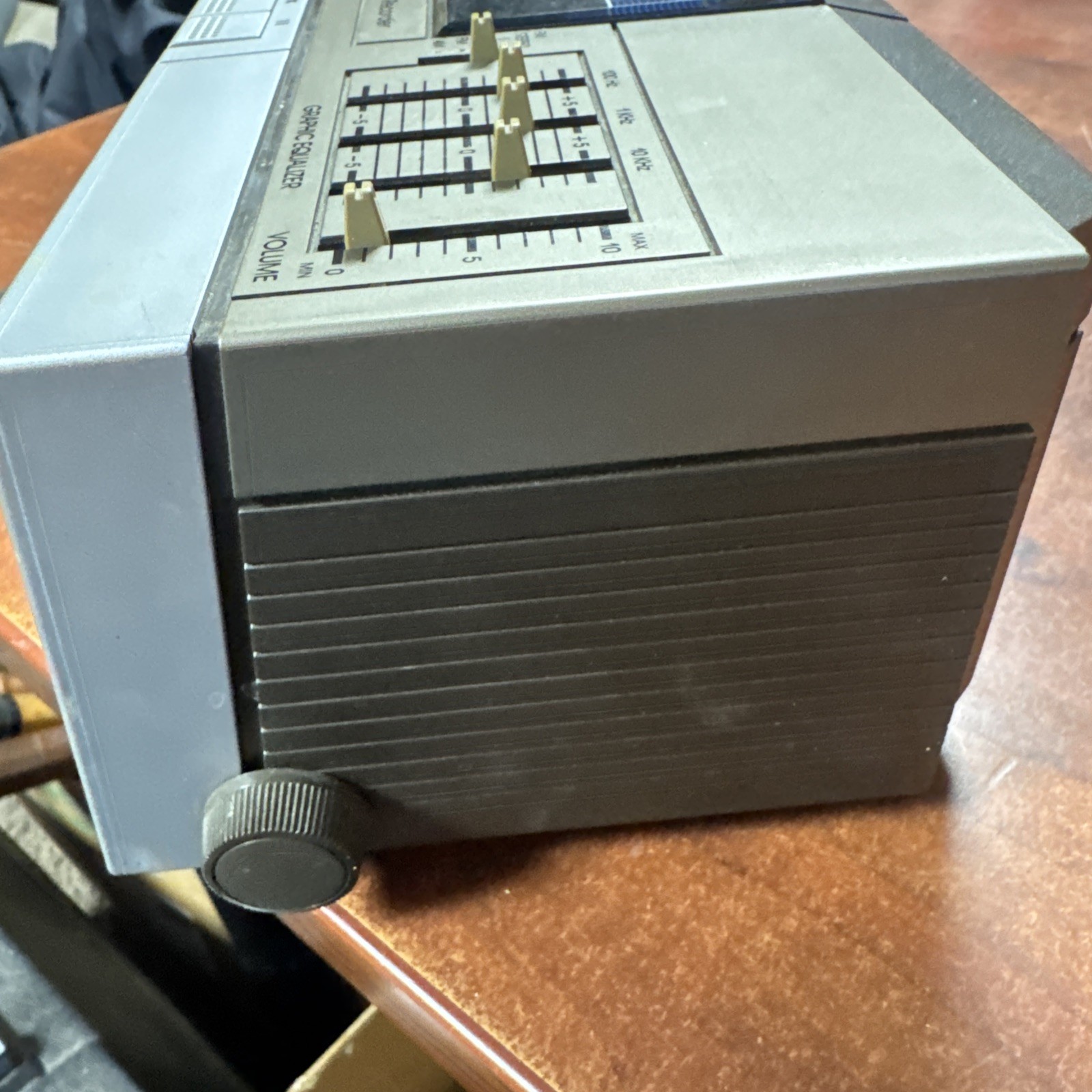 Vintage GE Model 7-4965A AM/FM Radio Cassette Recorder Digital Alarm Clock