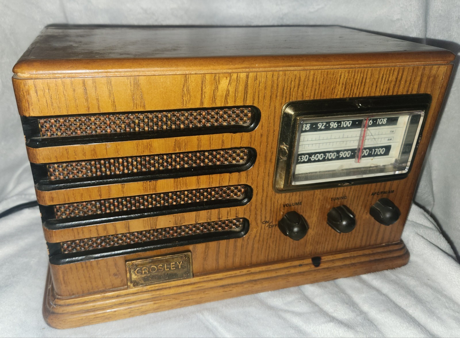 Crosley Collector’s Edition 1947 Wood Radio Cassette Player #1303 AM/FM Works