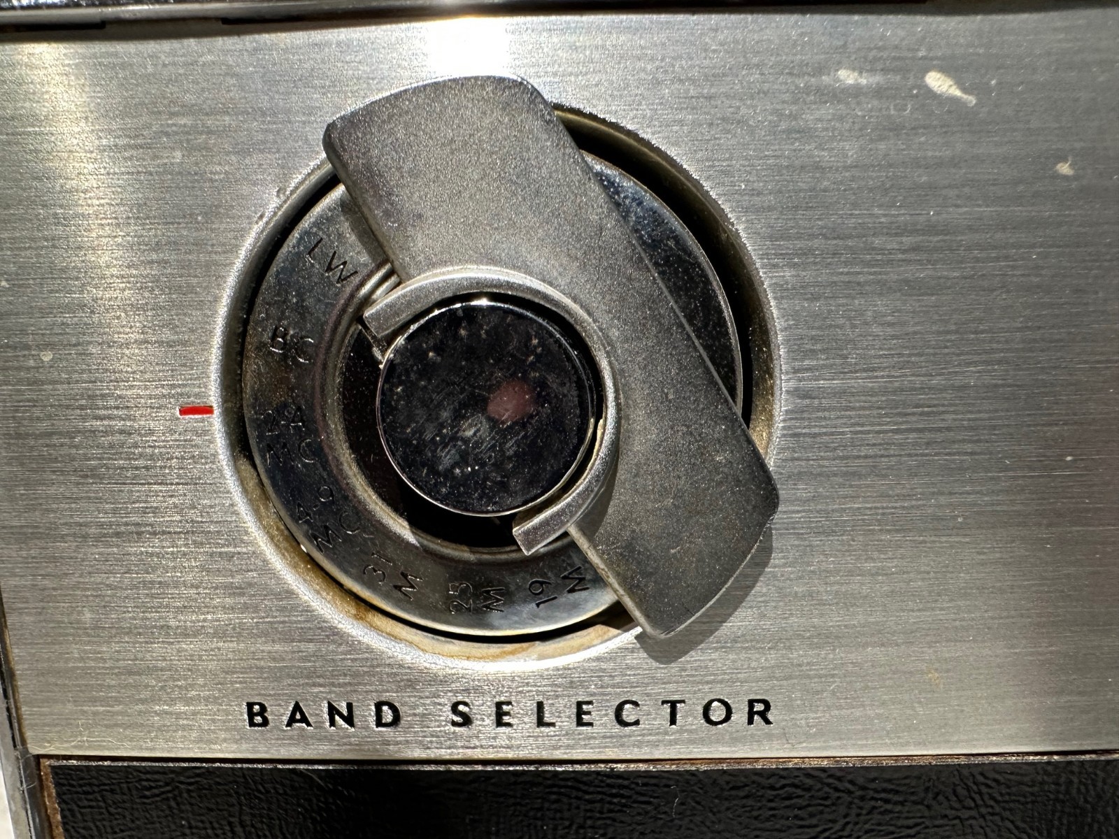 ZENITH Trans-Oceanic 1960’s FM-AM Multiband Royal 3000-1 Radio w/ Power Supply