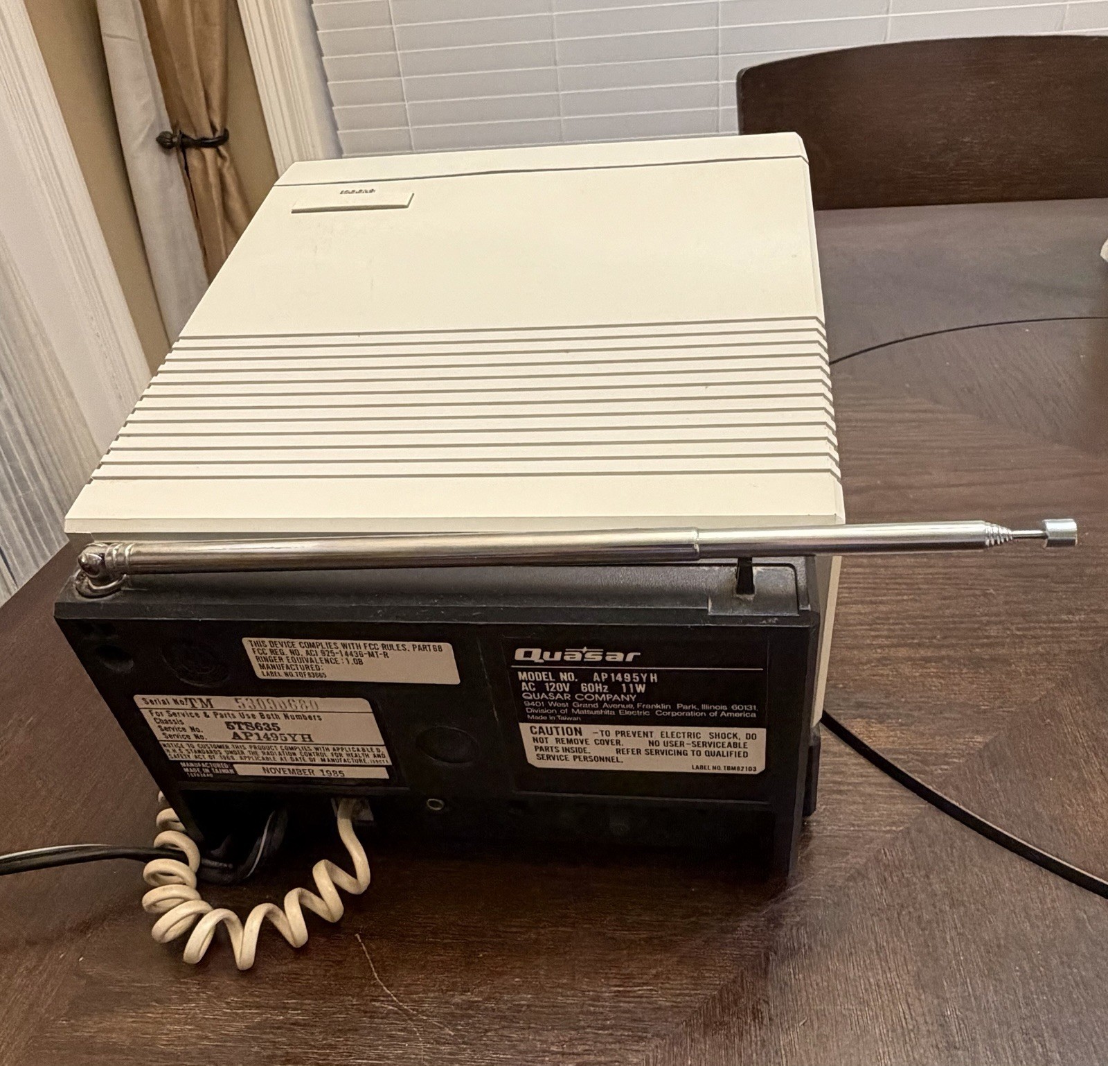 VINTAGE QUASAR AP1495YH PHONE TV RADIO ALARM CLOCK Works