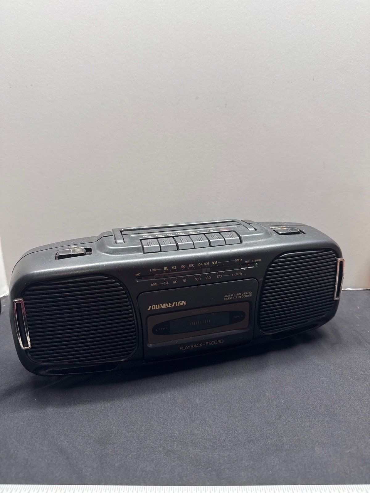 Vintage Soundesign AM/FM Stereo Radio Cassette Recorder Playback & Record Black