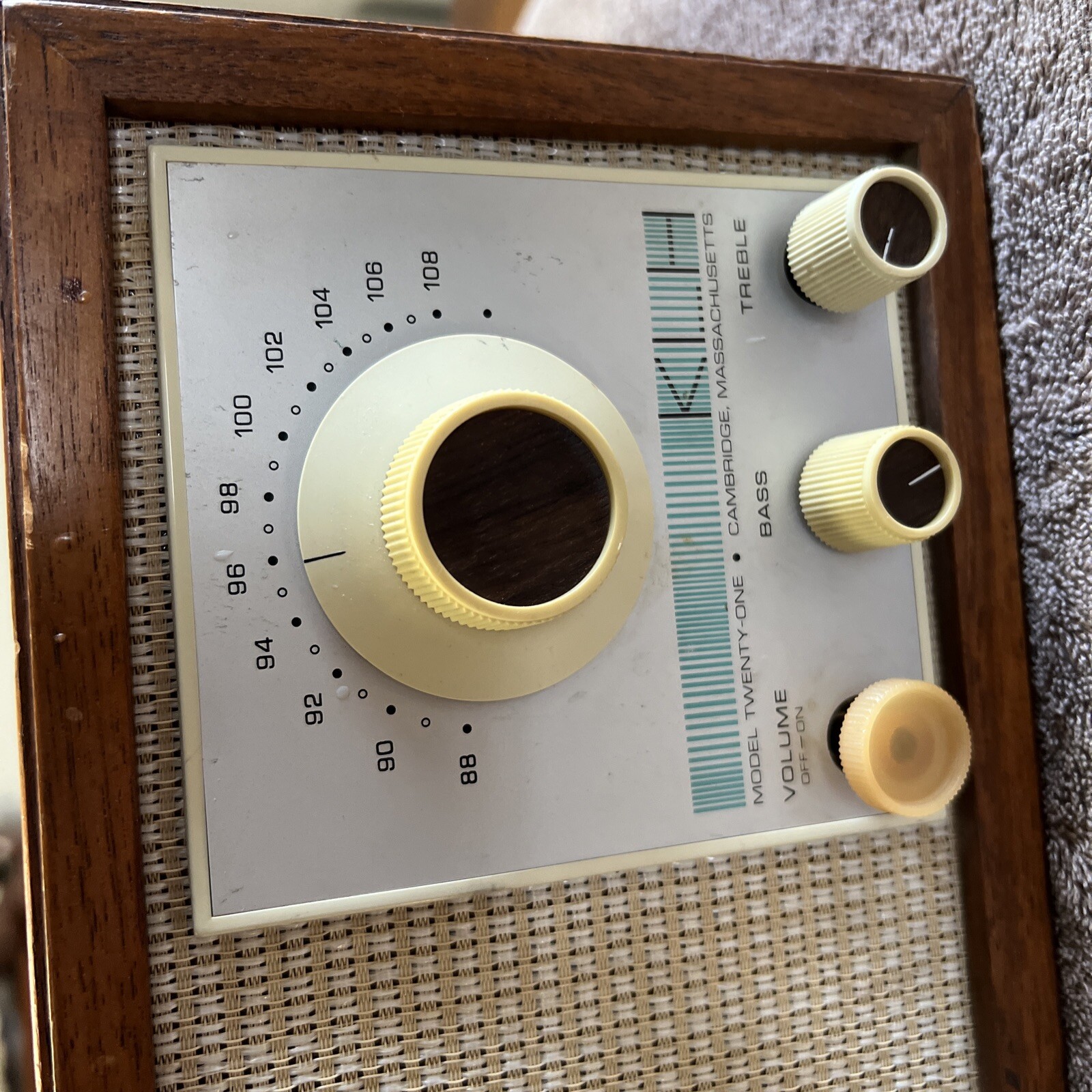 1965 FM Radio VINTAGE KLH model 21 Twenty-one MID-CENTURY wood case WORKS WELL