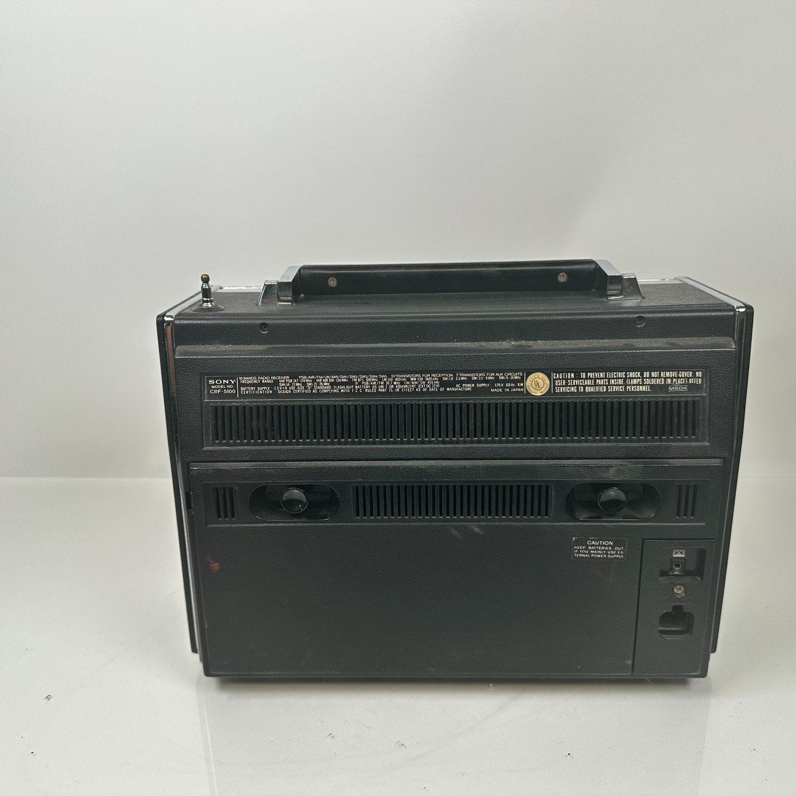 DEFECTIVE SONY 10 Band EarthOrbiter CRF5100 AMFMAIRPSBLWSW ACDC G3D