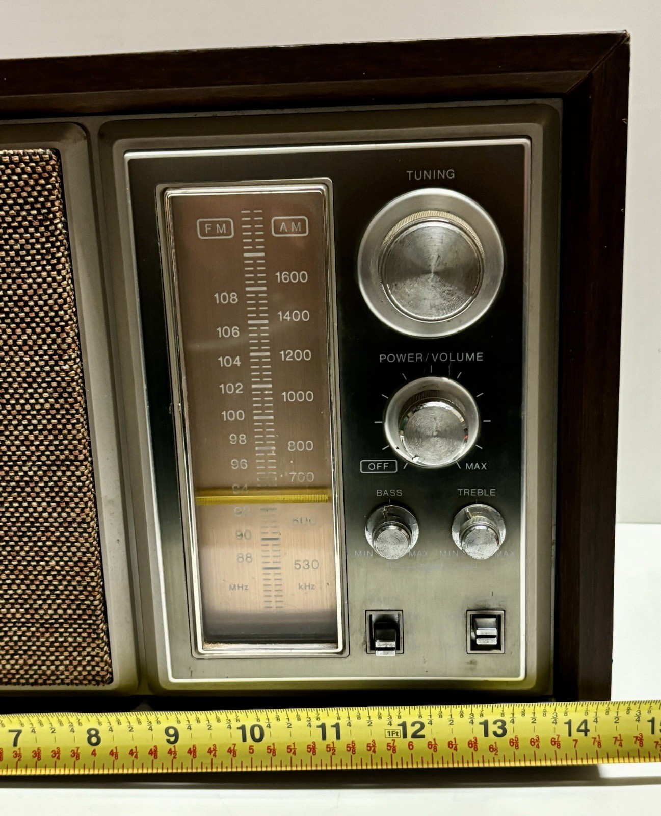 Vintage Sony ICF-9550W AM/FM Radio Wood Case *Working *Tuning & Case Need Work