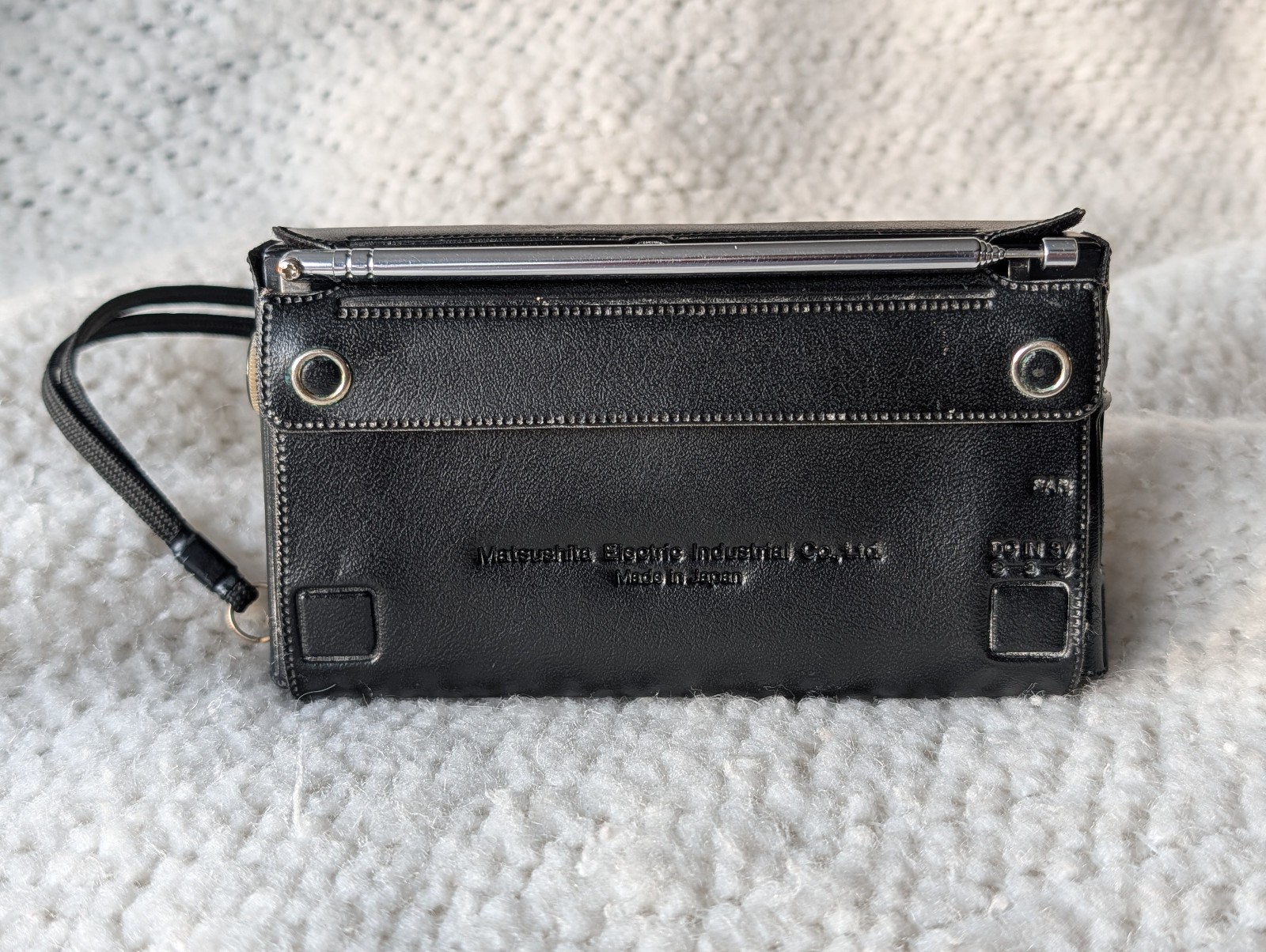 Panasonic Matsushita RF-9 FM MW SW1-7 9 Band Receiver Compact Radio + Case