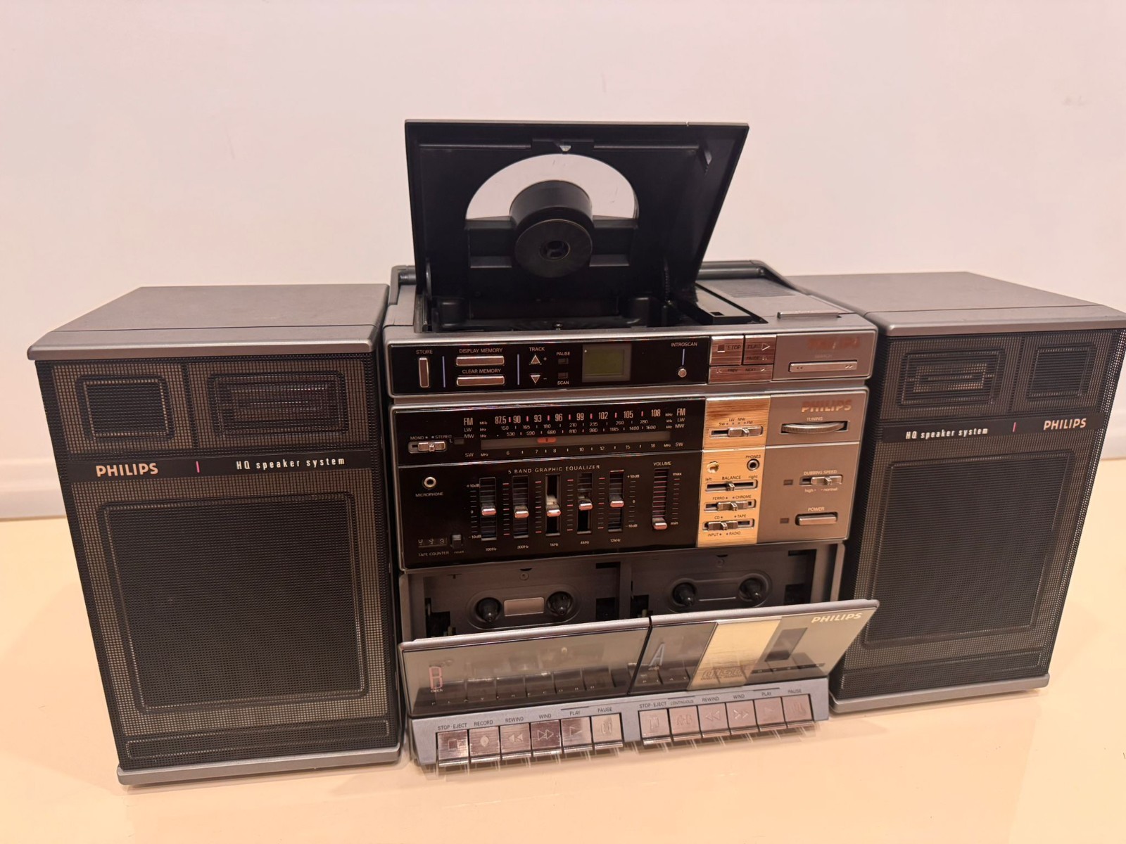 Philips D8878/02