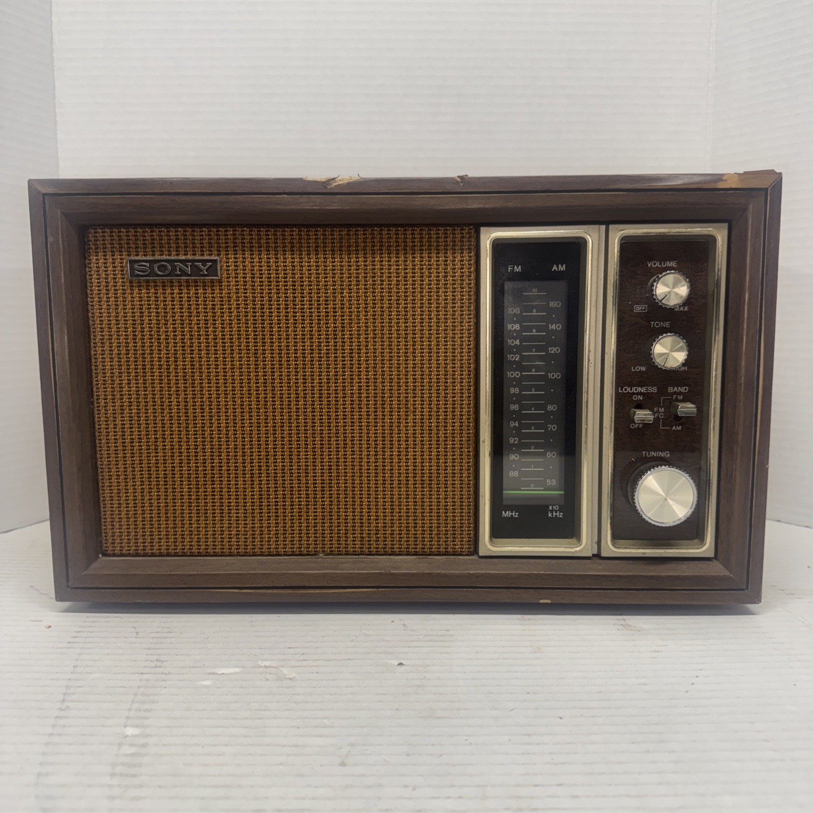 RARE 1970’s Sony Console Radio Model TFM-9450W AM/FM 2 Band 11 Transistor TESTED