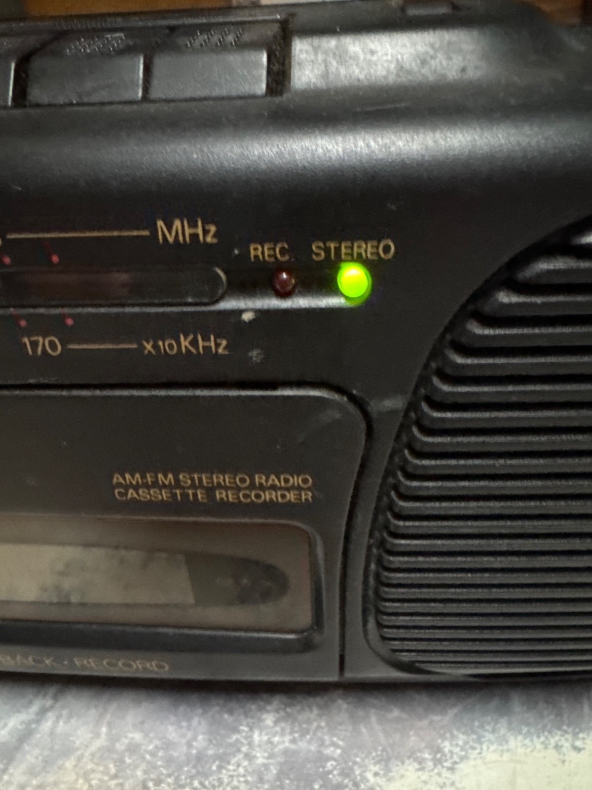 Vintage Soundesign AM/FM Stereo Radio Cassette Recorder Playback & Record Black