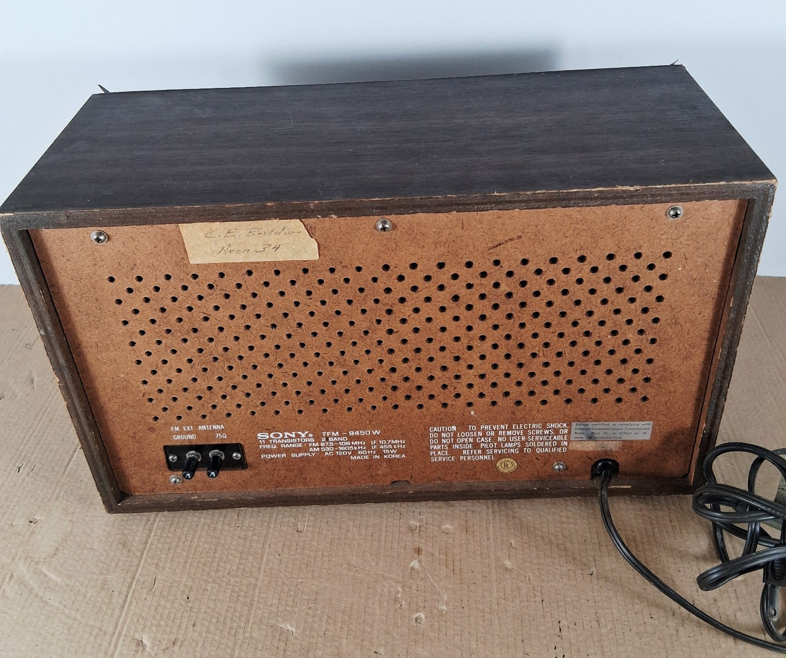 Vintage Sony TFM-9450W Tested AM/FM 2-Band Tabletop Transistor Radio TESTED