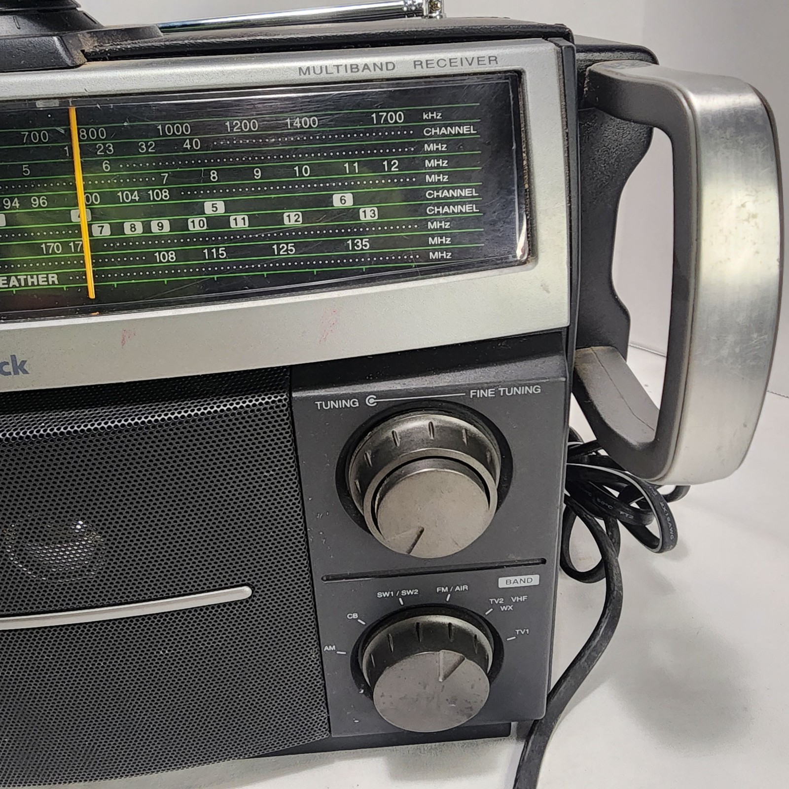 RadioShack 12-795 Multiband Portable Radio AM/FM/SW/CB/Air/Weather/TV – Tested