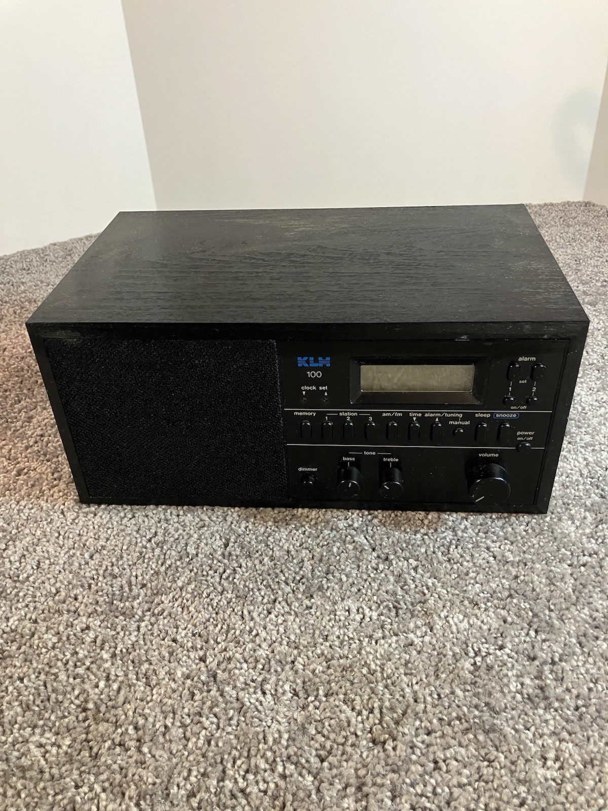 KLH Model: 100 AM/FM Table Radio Tested, Works