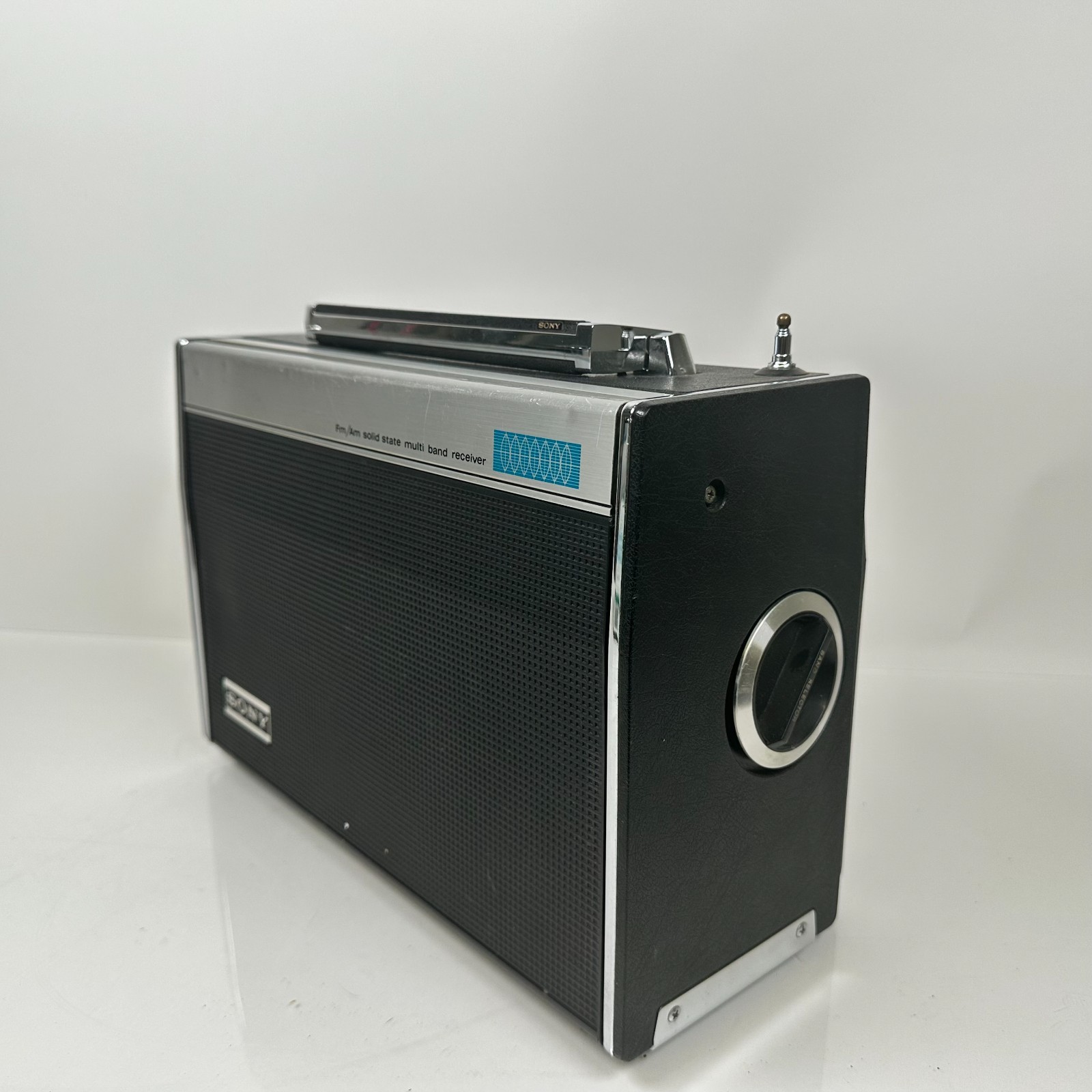 DEFECTIVE SONY 10 Band EarthOrbiter CRF5100 AMFMAIRPSBLWSW ACDC G3D