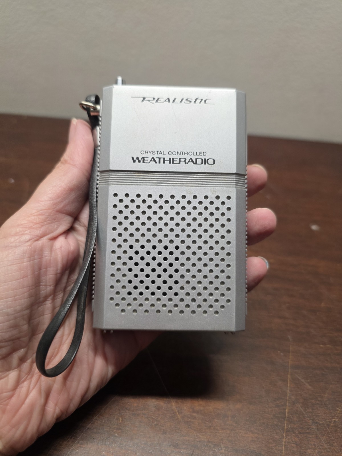 Radio Shack Realistic Weatheradio Hand Held Portable Model 12-151 Vintage