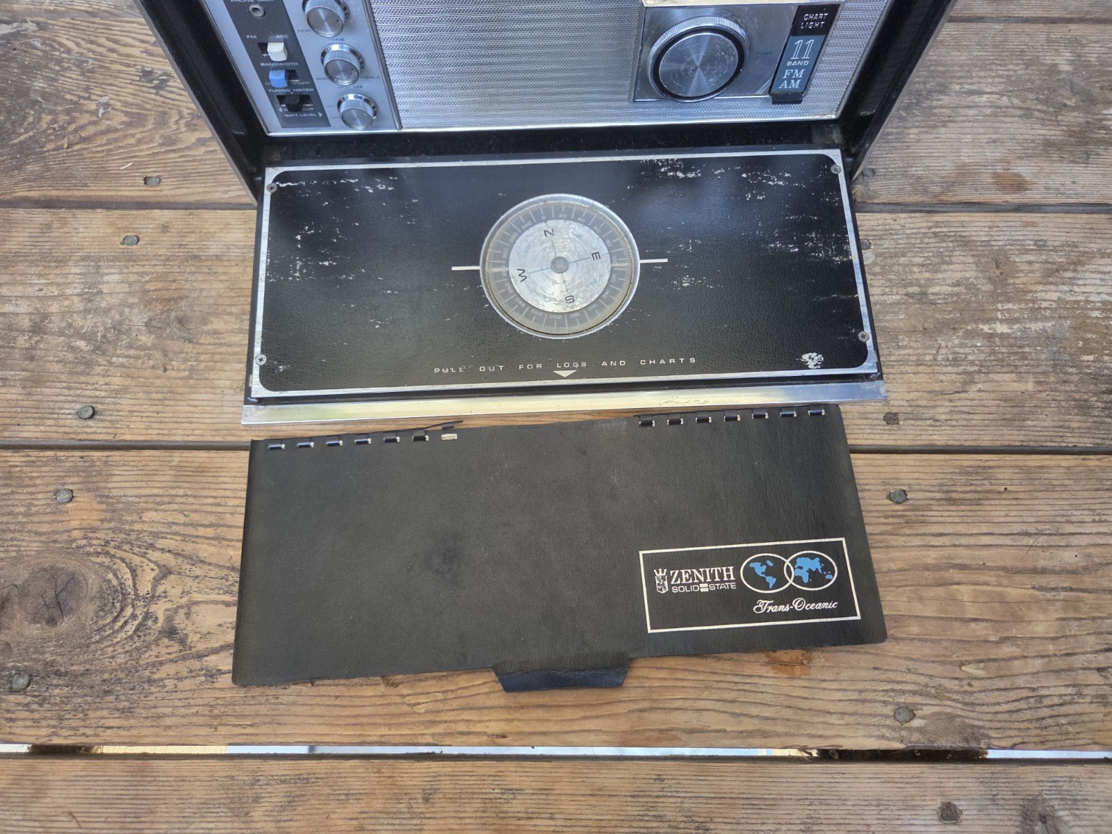 Zenith Trans Oceanic Royal D7000Y Solid State Radio (No Power Cord)
