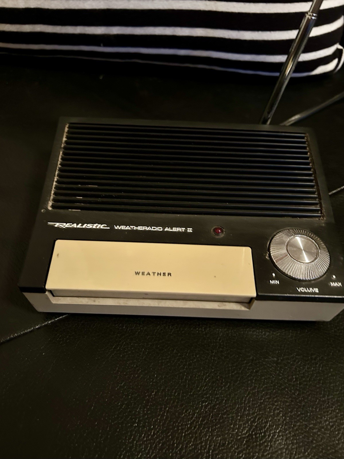Vintage Realistic Weather Weatheradio 2 Alert II 12-154 Radio Tested Taiwan