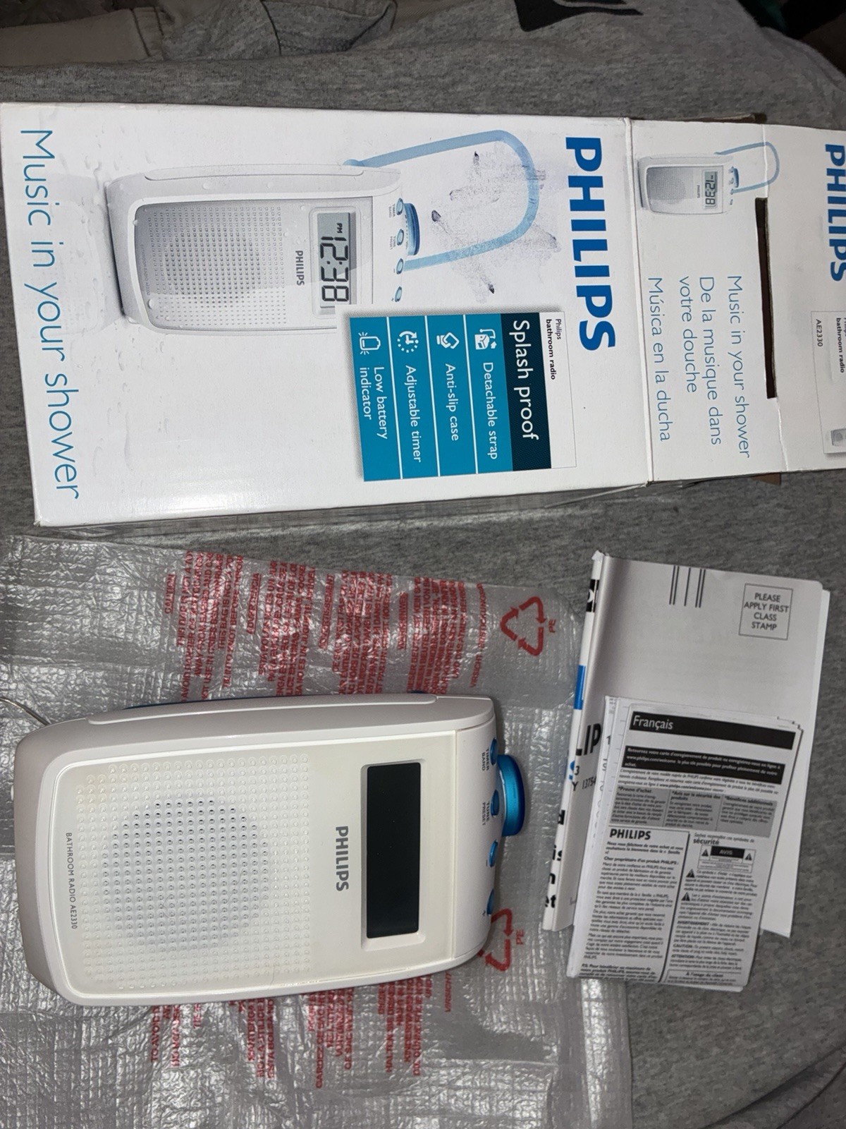 Rare PHILIPS AE2330 Bathroom Radio. New. Tested. NOS
