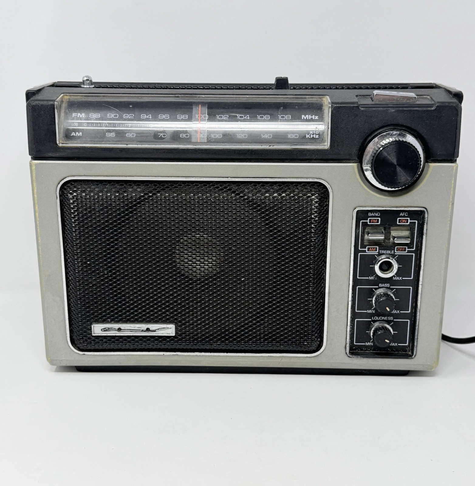 Vintage GE General Electric 7-2880B AM/FM Portable Radio Read Description