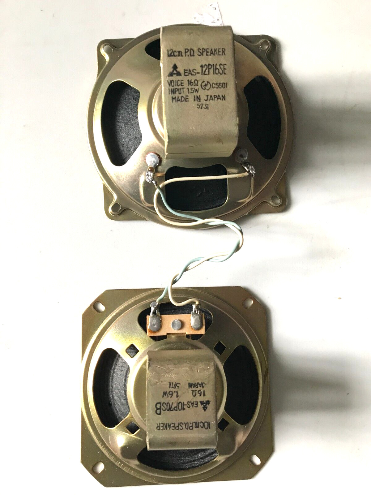 Original Speakers(pair) for National Panasonic RF-3000A, Good Working Condition.