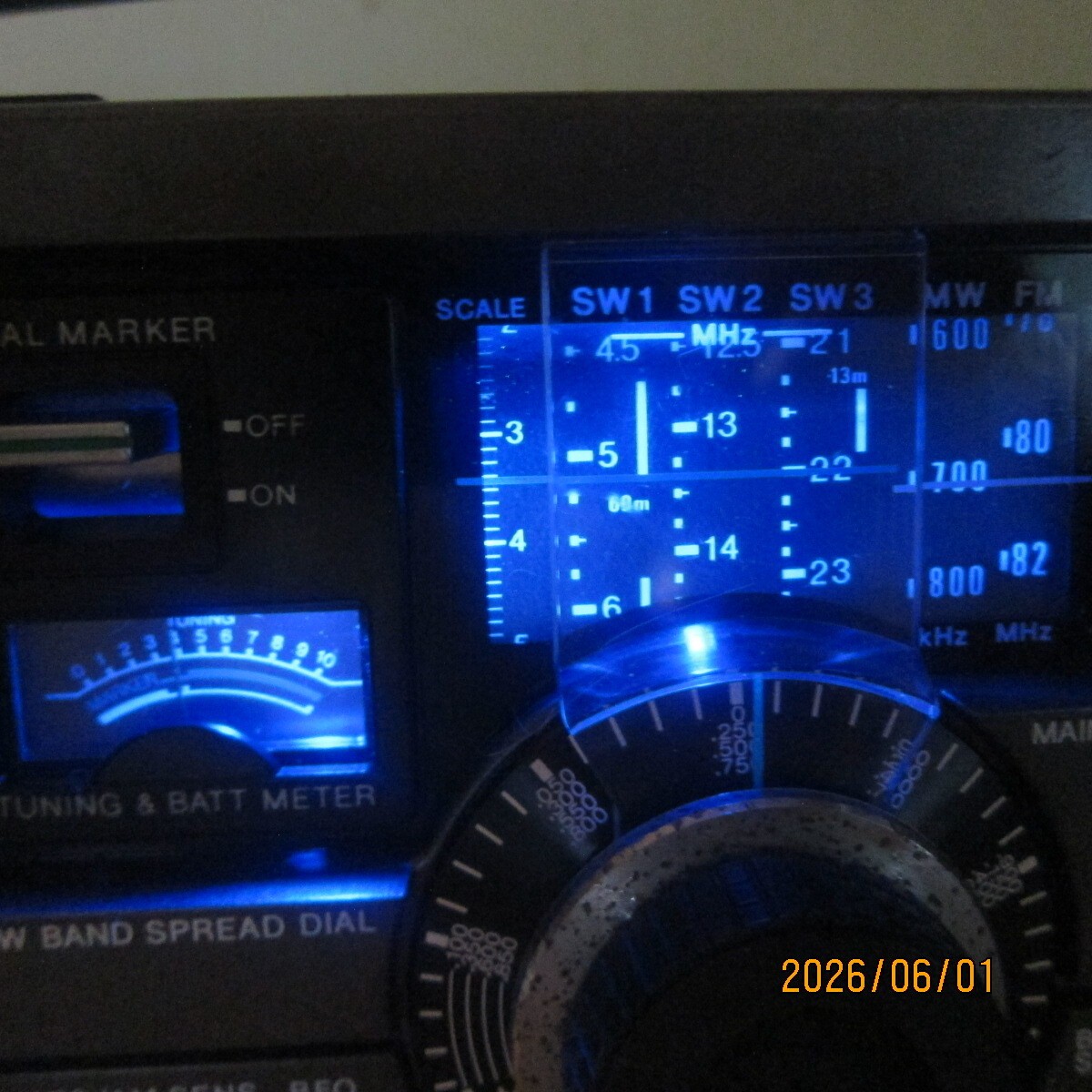 Sony Icf-5900 Sky Sensor Fm/Am/Sw1/Sw2/Sw3 5 Band Late Model Separate Timer With