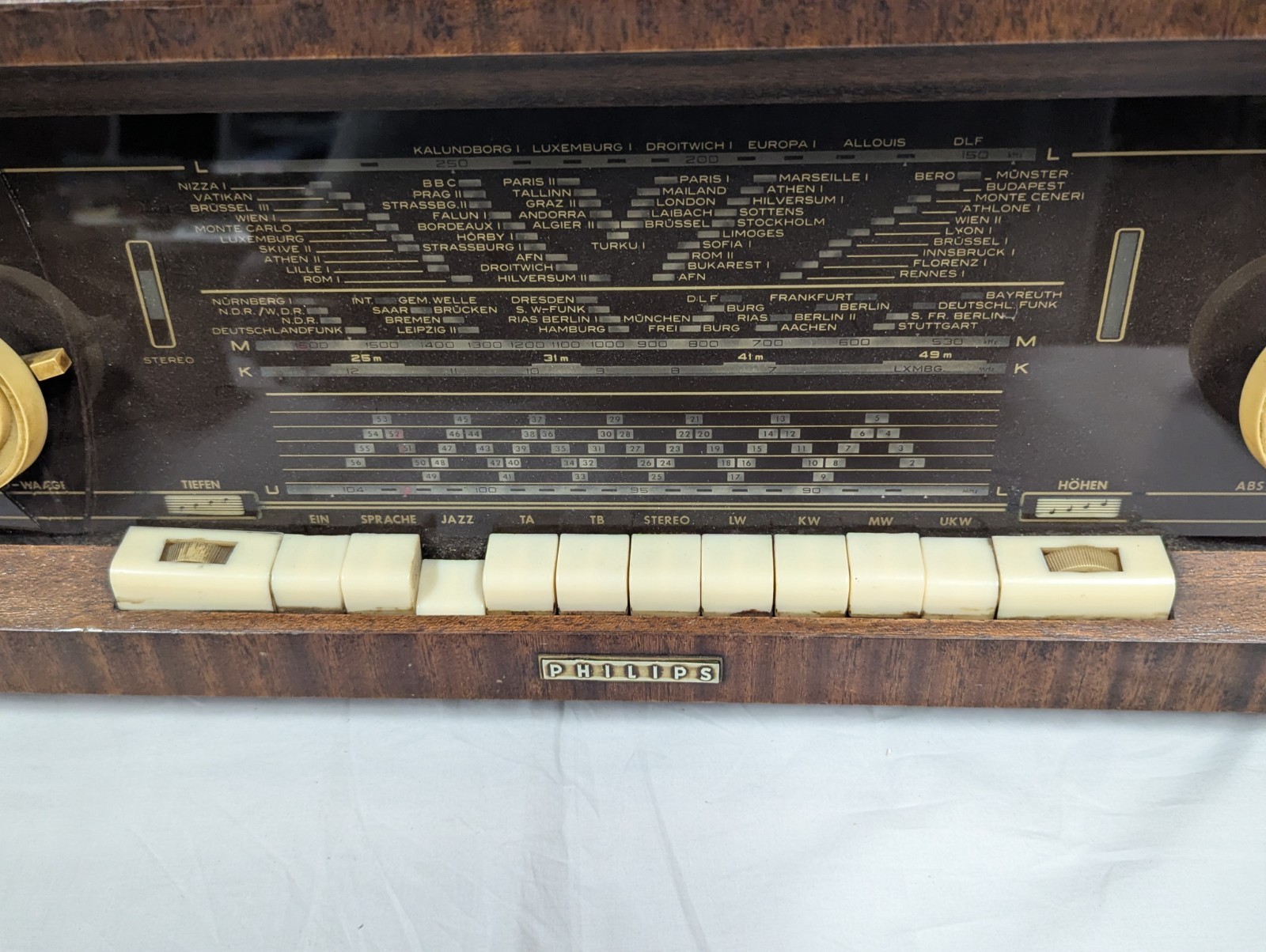 Vtg Philips Jupiter 541 B5D41A Radio – West Germany – German Language Faceplate