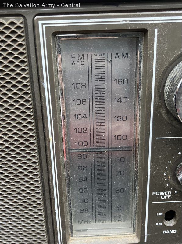 Vintage Panasonic RE-6289 Woodgrain Finish Cabinet Tuning Controls AM/FM Radio